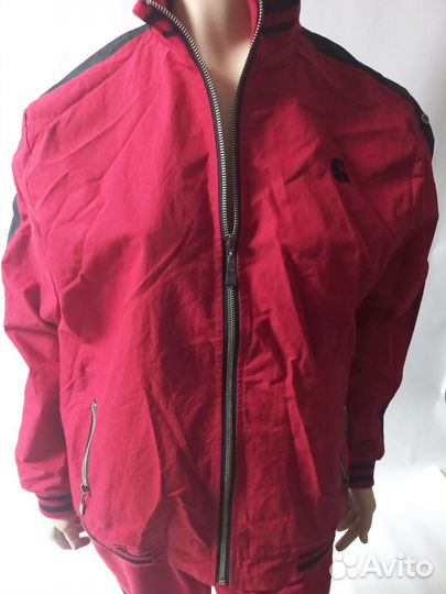 Спортивный костюм женский