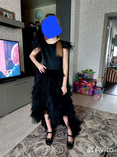 Платье для девочки на выпускной,новое