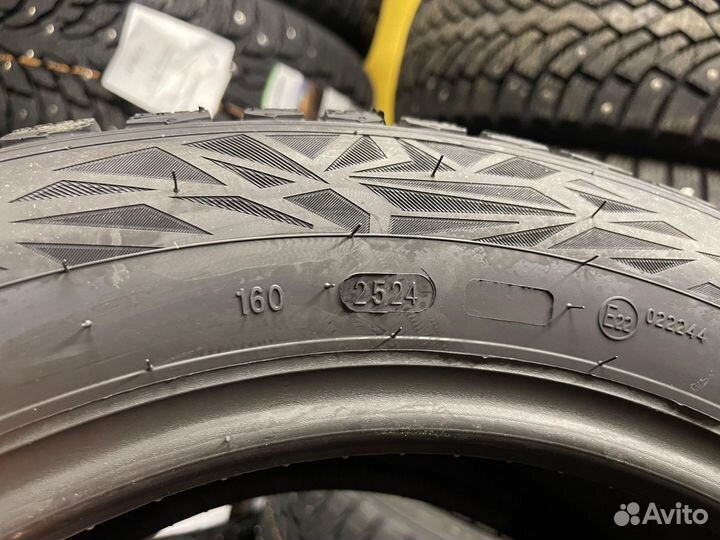 Ikon Tyres Autograph Ice 9 235/45 R18 98T