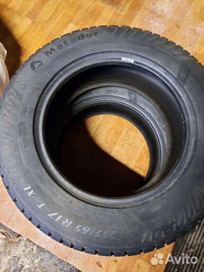 Matador MP 30 Sibir Ice 2 SUV 235/65 R17