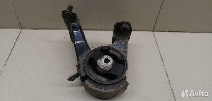 Опора двигателя задняя Corolla E15 2006-2013