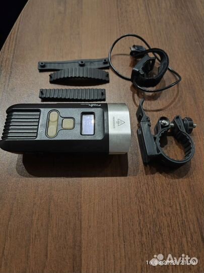 Велофонарь Fenix BC30R