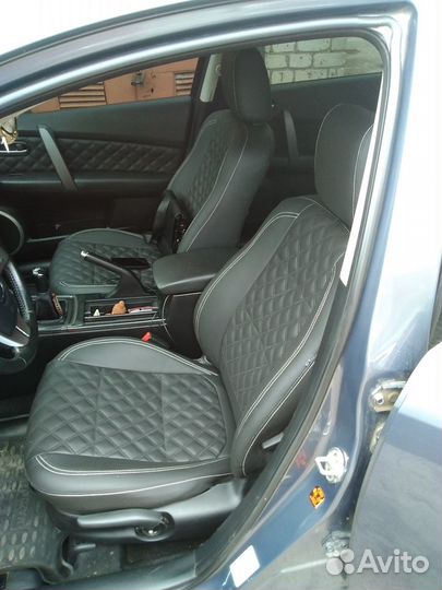 Авточехлы premium covers на Мазда 6