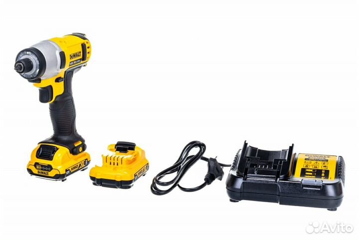 Аккумуляторный ударный шуруповёрт DeWalt DCF815D2