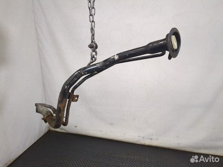 Горловина заливная топливная Mitsubishi Outlander