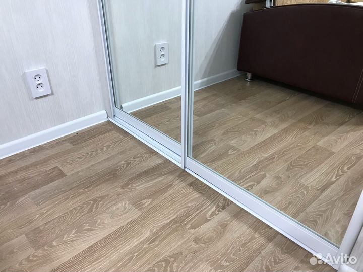 Шкаф стенка