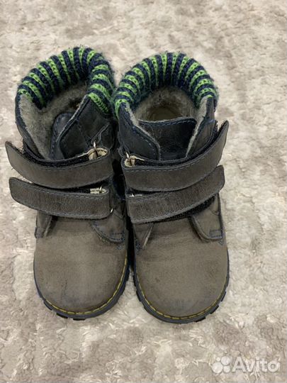 Продаю ботинки