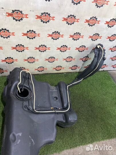 Топливный бак Skoda Octavia 1U5 AGU 2005