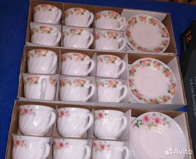 Чайный сервиз на 6 персон, остался 1 набор