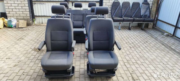 Сиденья фольксваген мультиван т5