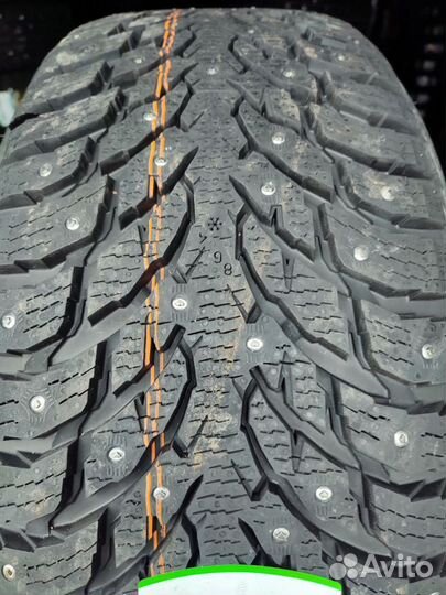 Ikon Tyres Autograph Ice 9 SUV 255/50 R20