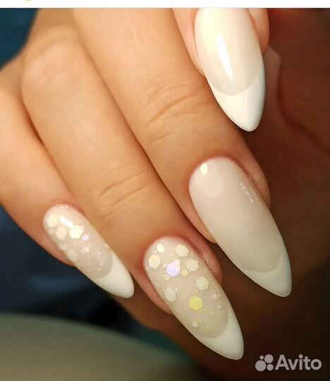 Маникюр, педикюр,Наращивание ногтей