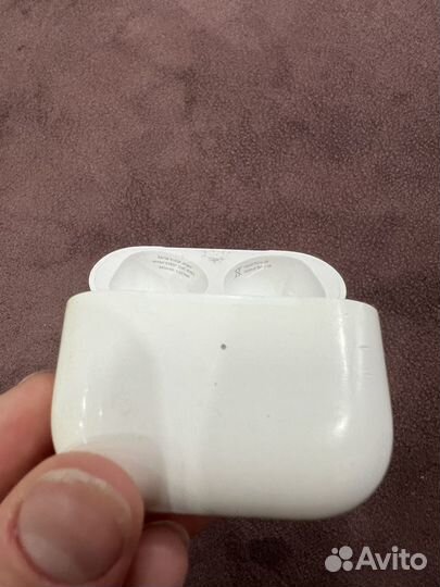 Кейс от оригинальных airpods 3 без наушников