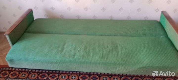 Диван-книжка