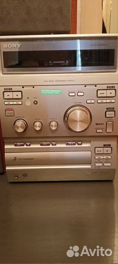 Музыкальный центр sony