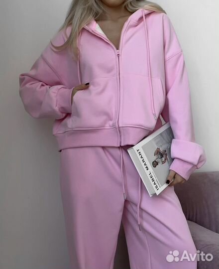 Костюм спортивный новый