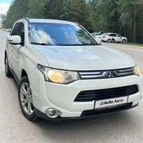 Mitsubishi Outlander 2.4 CVT, 2013, 186 000 км, с пробегом, цена 1 500 000 руб.