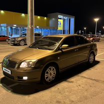 Toyota Avensis 2.0 MT, 2005, 269 000 км, с пробегом, цена 650 000 руб.