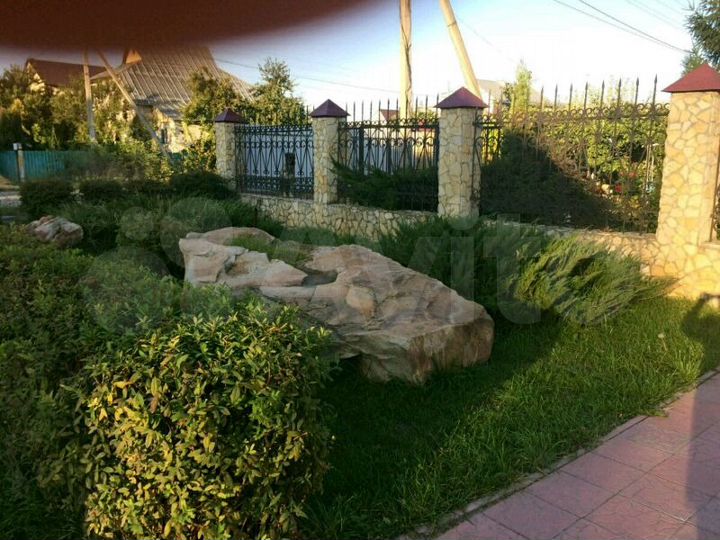 Коттедж 350 м² на участке 14 сот.