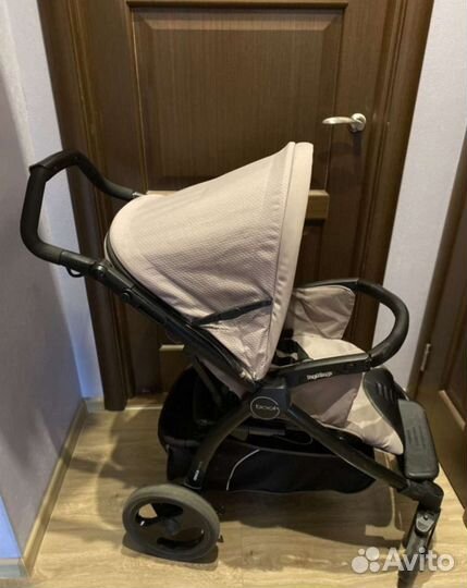 Прогулочная коляска peg perego book
