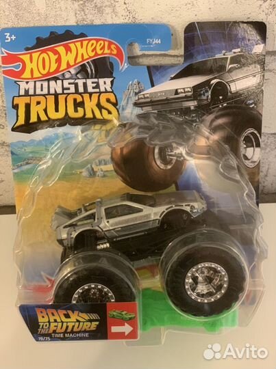 HW Monster trucks “Back to the future”