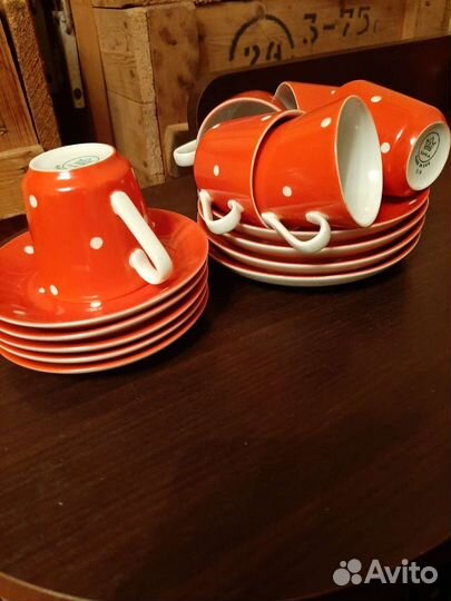 Кофейный сервиз гдр kahla красный в горошек