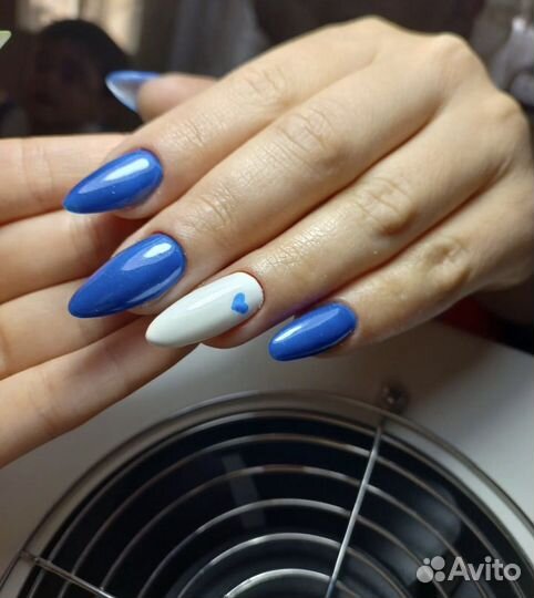 Мастер маникюра и педикюра