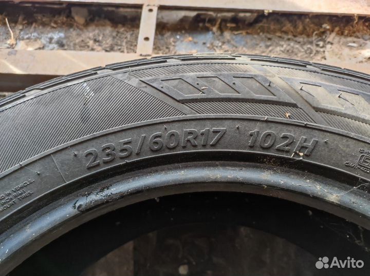 Hankook Dynapro HPX 235/60 R17 102H