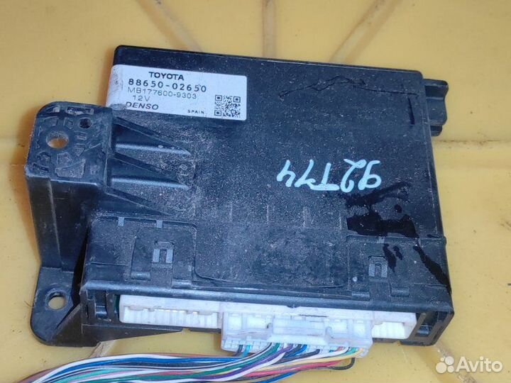 Электронный блок Toyota Auris E150 1ZR 2009