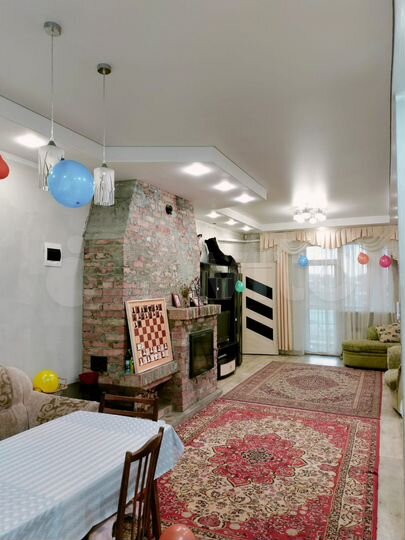 Дом 240 м² на участке 15 сот.