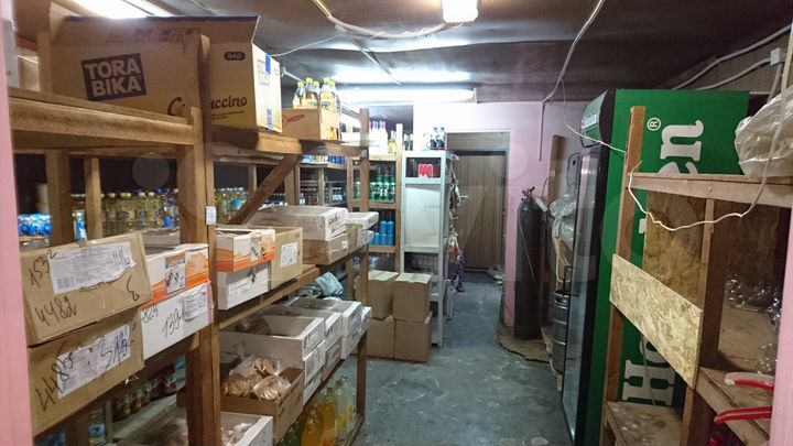 Торговое помещение, 150 м²