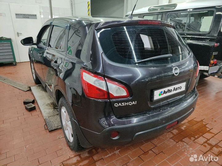 Nissan Qashqai 2.0 CVT, 2011, 232 211 км