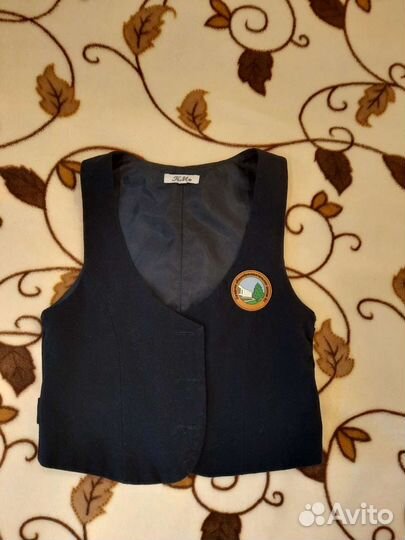 Школьная форма для девочки 1 класс