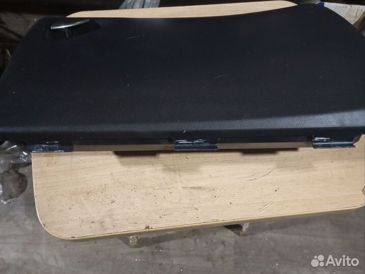 Крышу бардачка чери м11