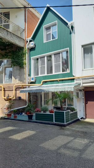 Дом 110 м² на участке 1 сот.