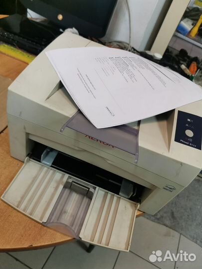 Принтер обслужен заправлен, Ч/Б и цветной