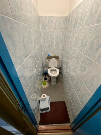 Комната 12,8 м² в 4-к., 1/5 эт.