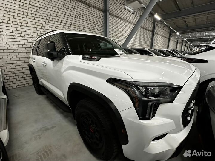 Toyota Sequoia 3.5 AT, 2023, 8 000 км