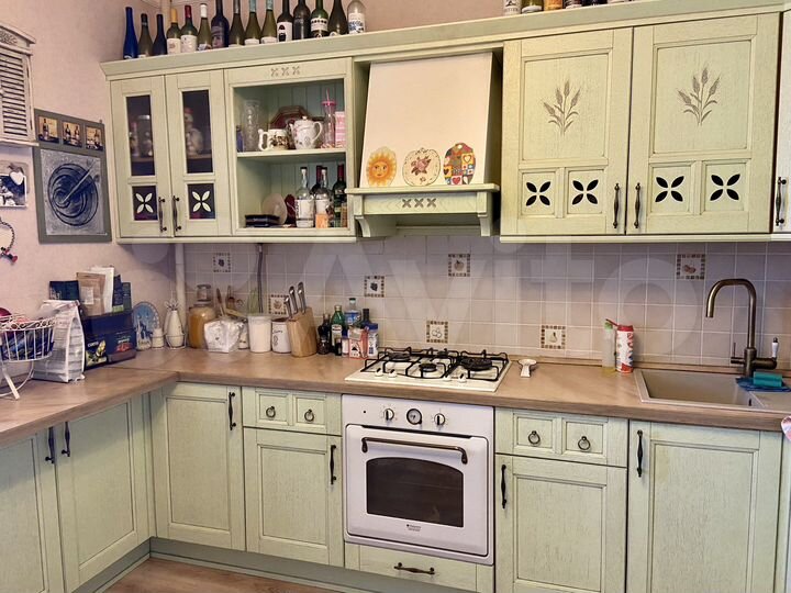 2-к. квартира, 71,3 м², 3/10 эт.