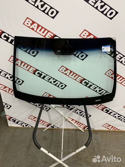 Лобовое стекло Hyundai Santa Fe 3