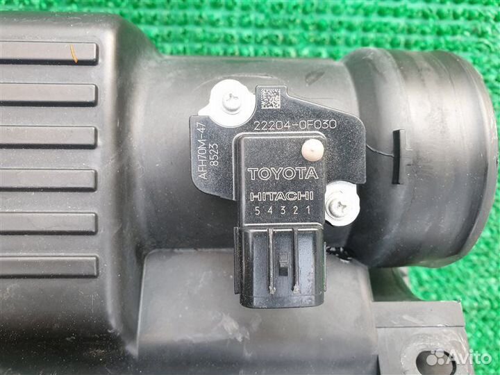 Корпус воздушного фильтра Toyota Tacoma, Hilux