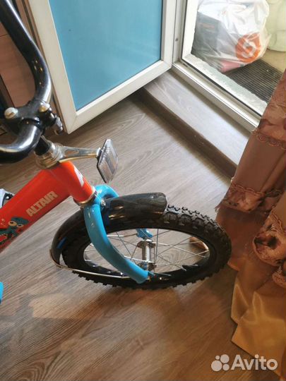 Детский велосипед 16 дюймов бу