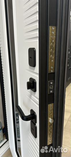 Дверь входна с терморазрывом Финито лайт