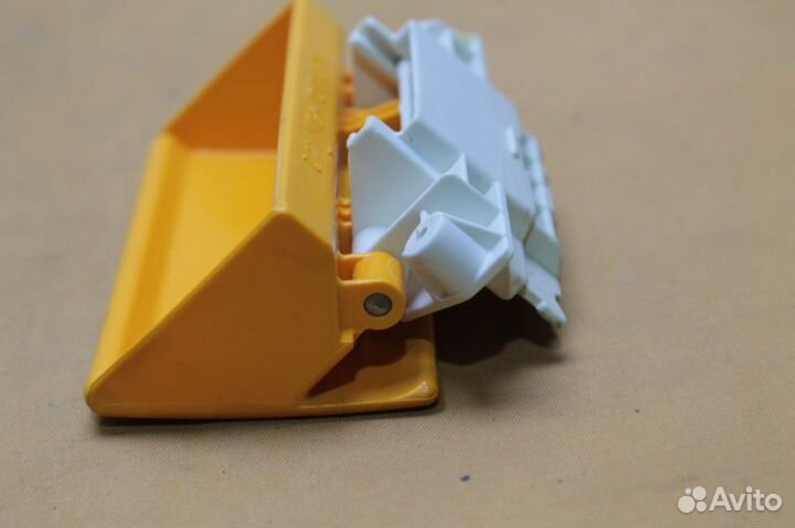 Ручка люка Miele 4218143 бу. 8353