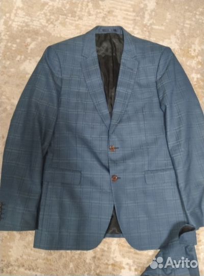 Мужской костюм cacharel шерсть