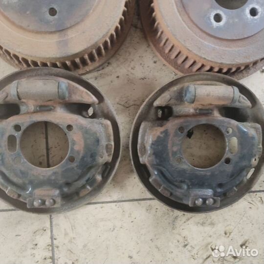 Тормозные барабаны Chrysler voyager 3