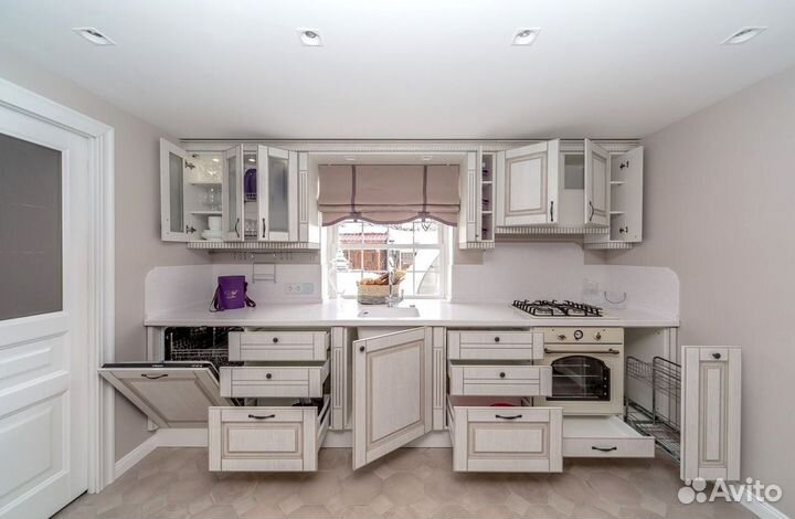 Кухонный гарнитур 