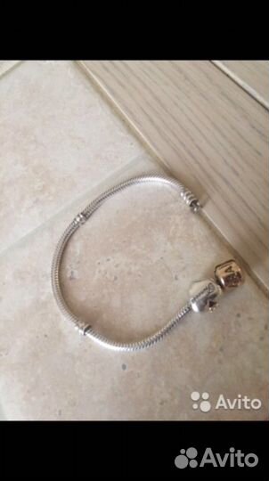 Продам оригинальный браслет пандора 18 размер