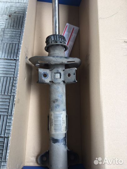 Стойки w212 A2123200513