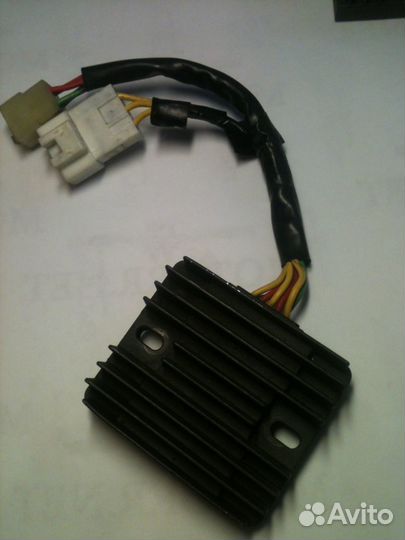 Ориг реле регулятор Honda cbr600rr 03-04